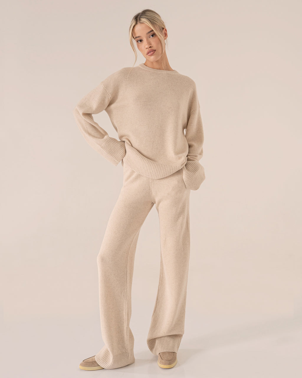 Stella beige knit set