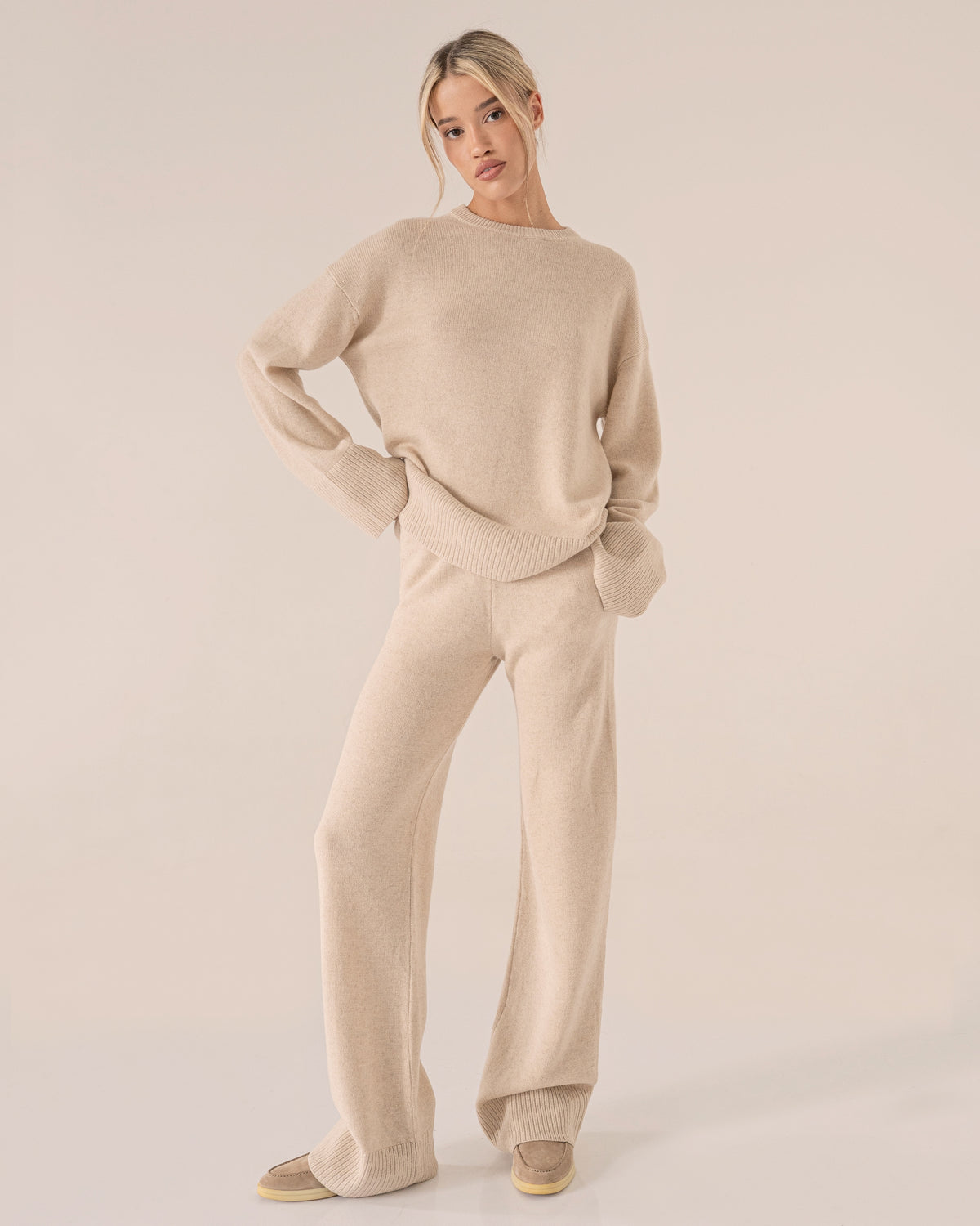 Stella beige knit set