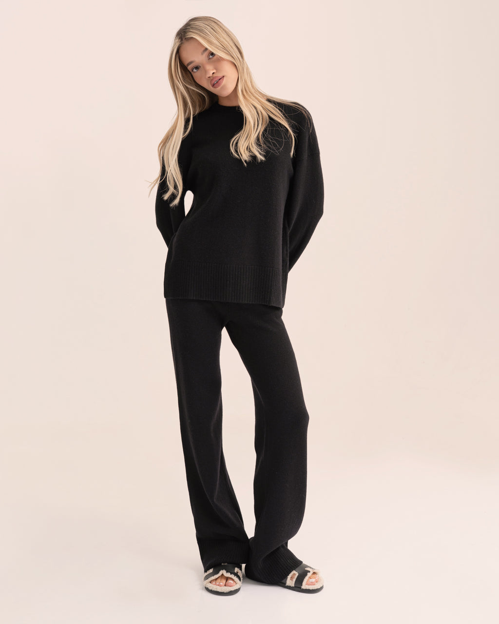 Stella black knit set