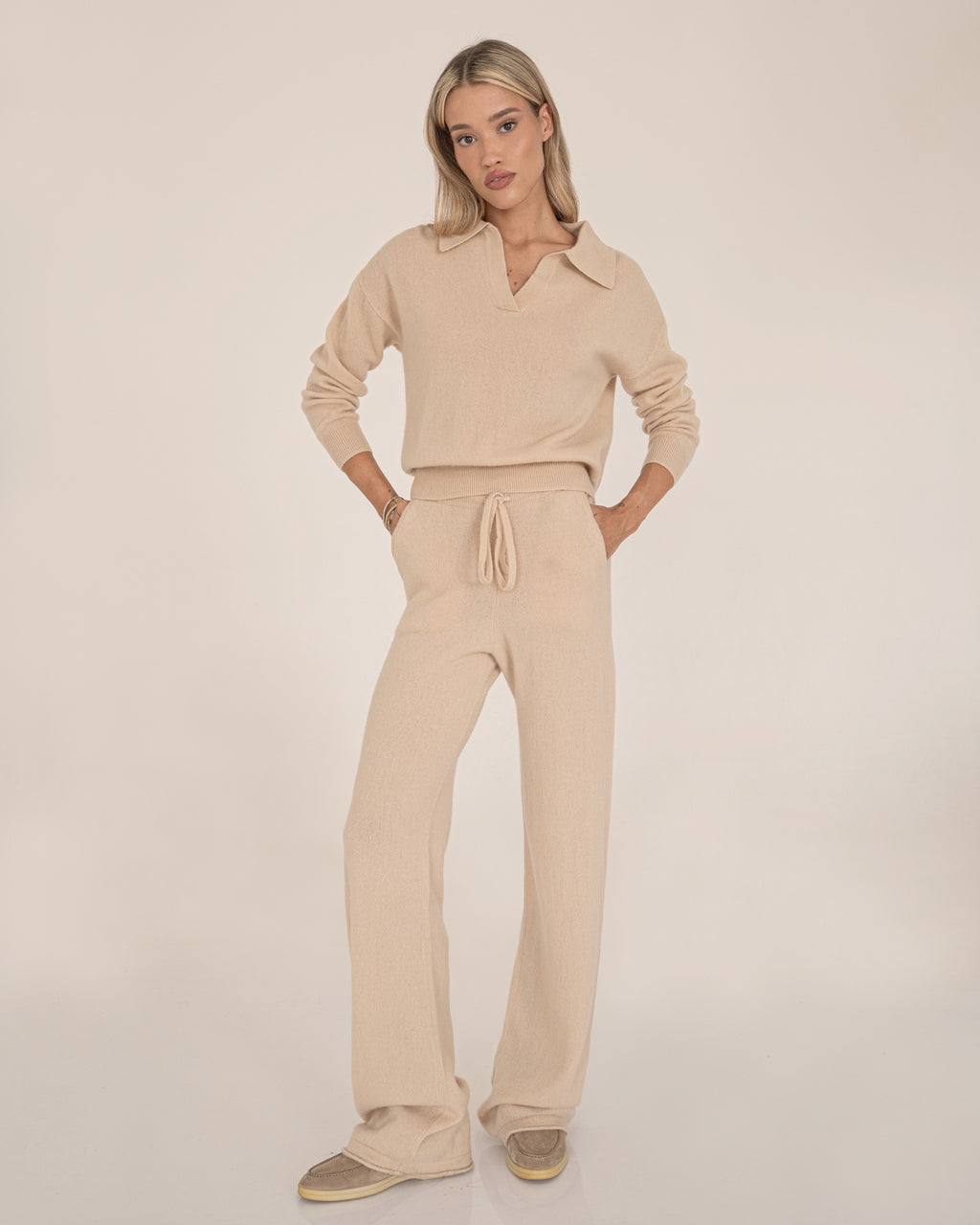 Giselle beige cashmere set