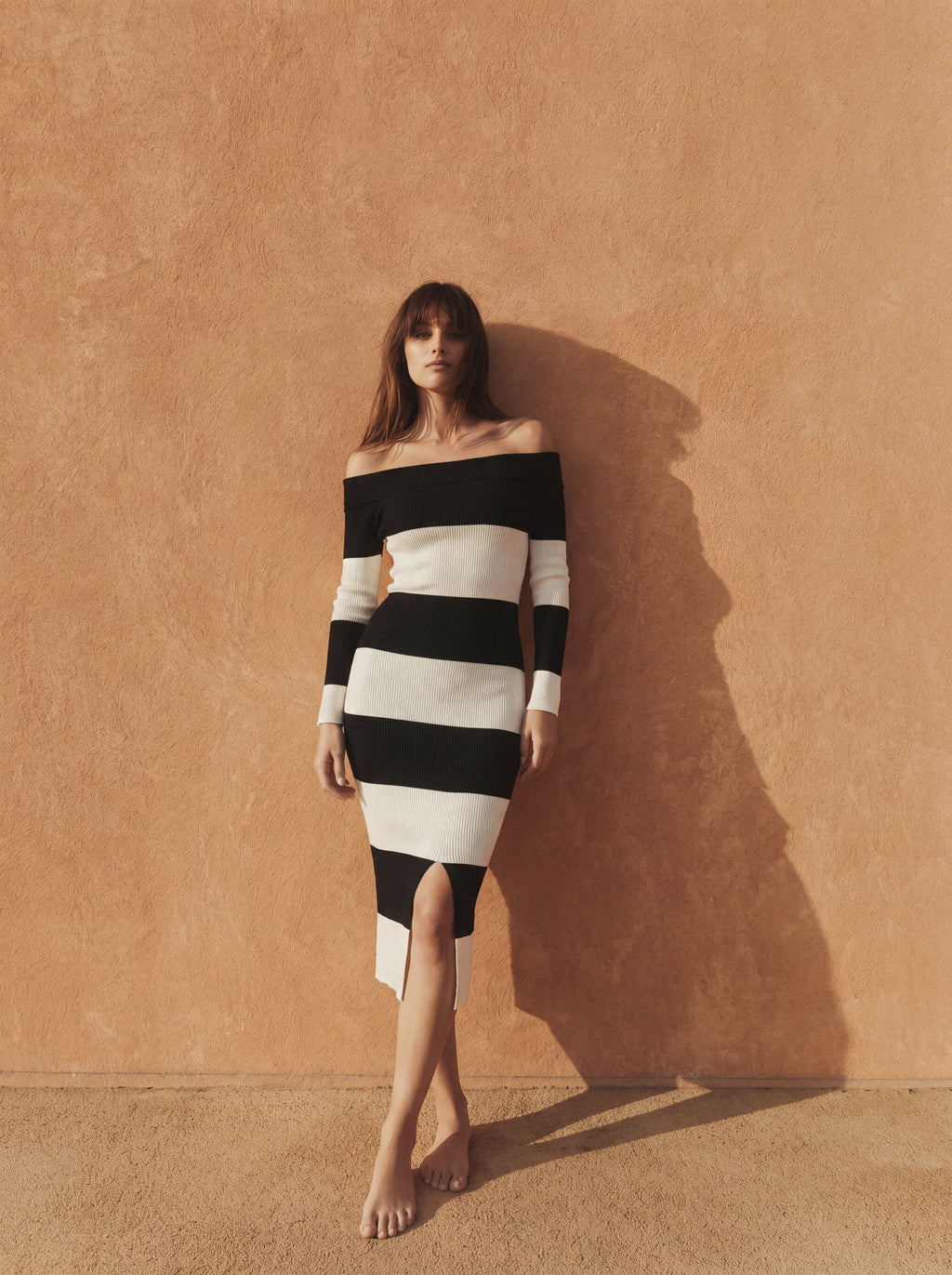 Off shoulder stripped knit midi dress
